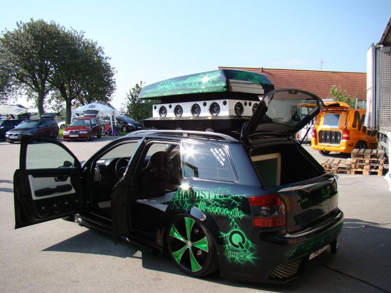 DSC01977.jpg