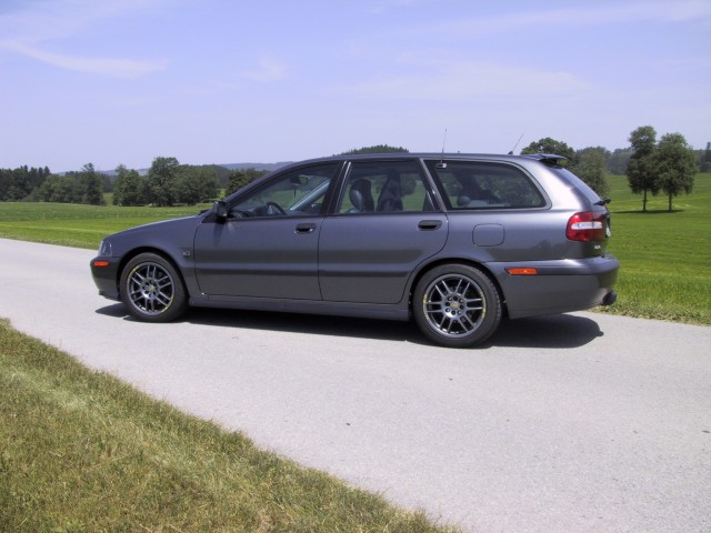 v40_03.jpg