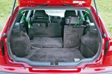 Volvo-V40.jpg