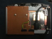 28 Abschlussplatine, verlötet, mit Garmin-Kabel.JPG